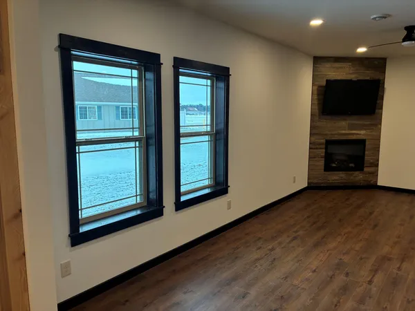 $449,000 | 538 Jordan Way, Spring Green, WI 53588
