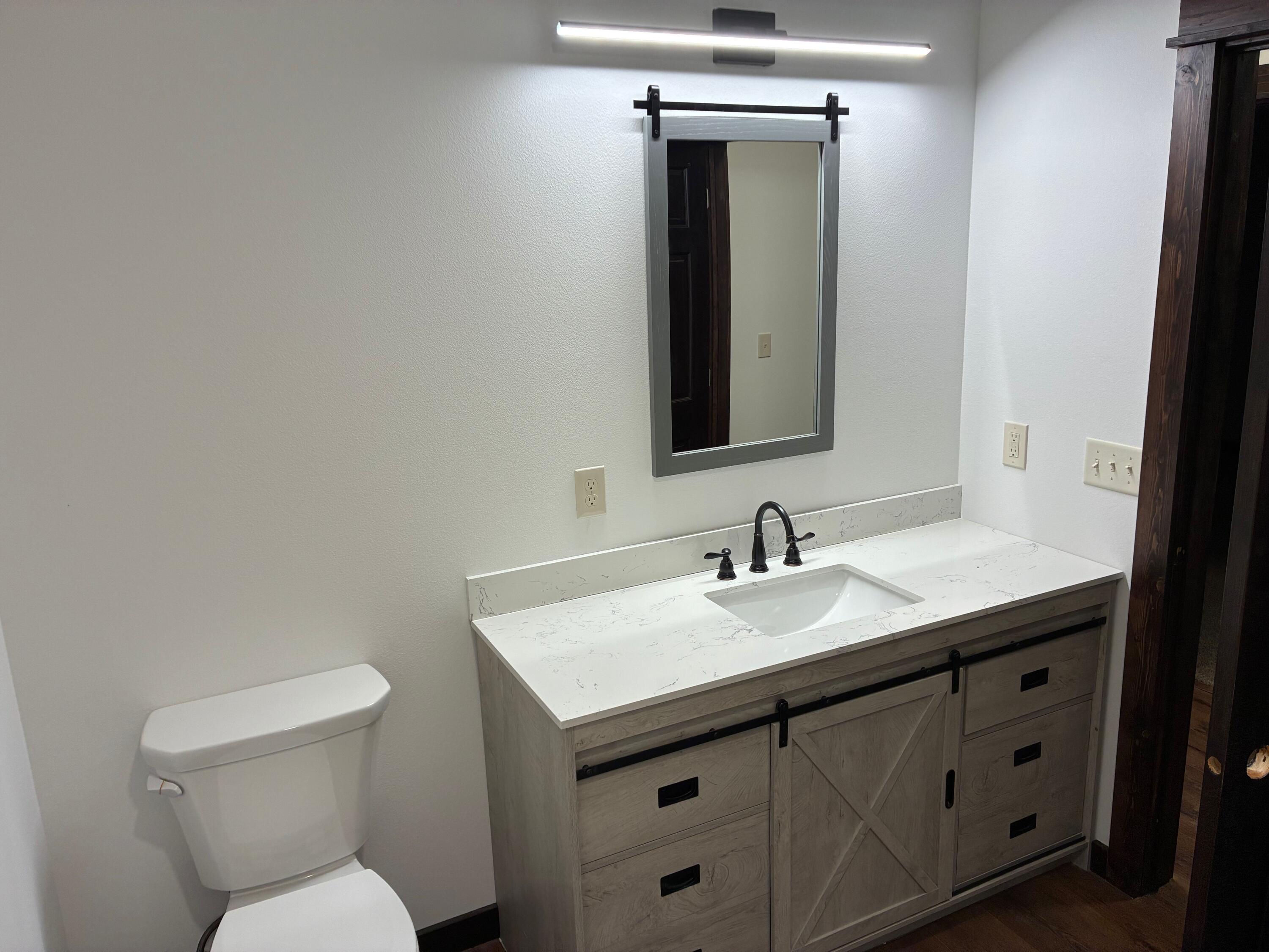 538 Jordan Way Spring Green, WI 53588 - Photo 9 of 13 John McDonald - 6 - Bathroom B