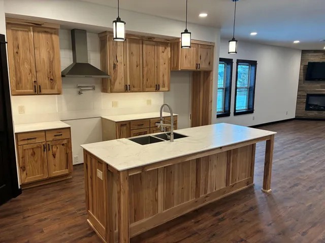 $449,000 | 538 Jordan Way, Spring Green, WI 53588