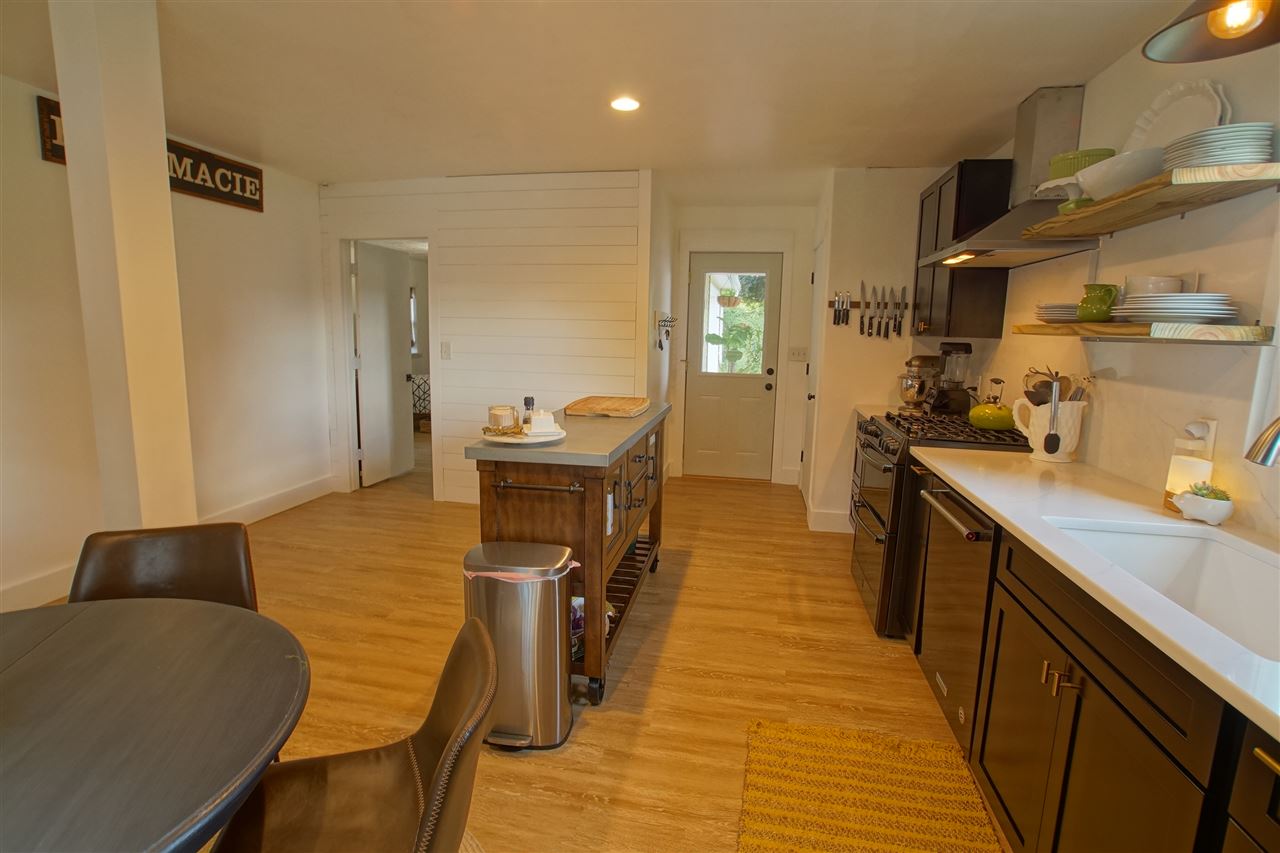 3346 South Packerton Road Warsaw, IN 46580 - Photo 6 of 24 Gallery Image 6