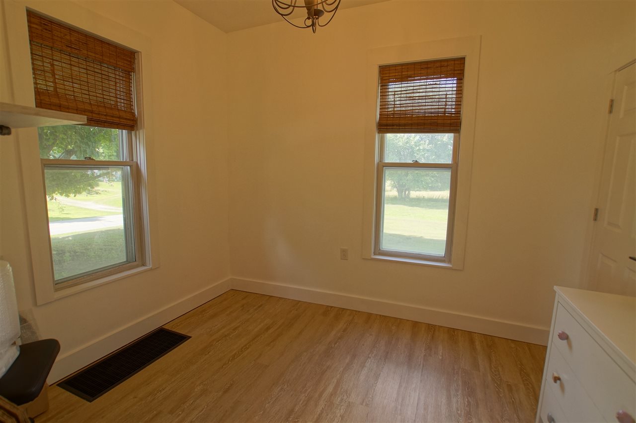 3346 South Packerton Road Warsaw, IN 46580 - Photo 8 of 24 Gallery Image 8