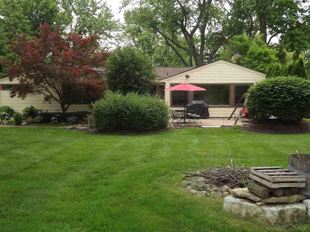 410 Lehigh Road Rochester Hills, MI 48307 - Photo 21 of 26