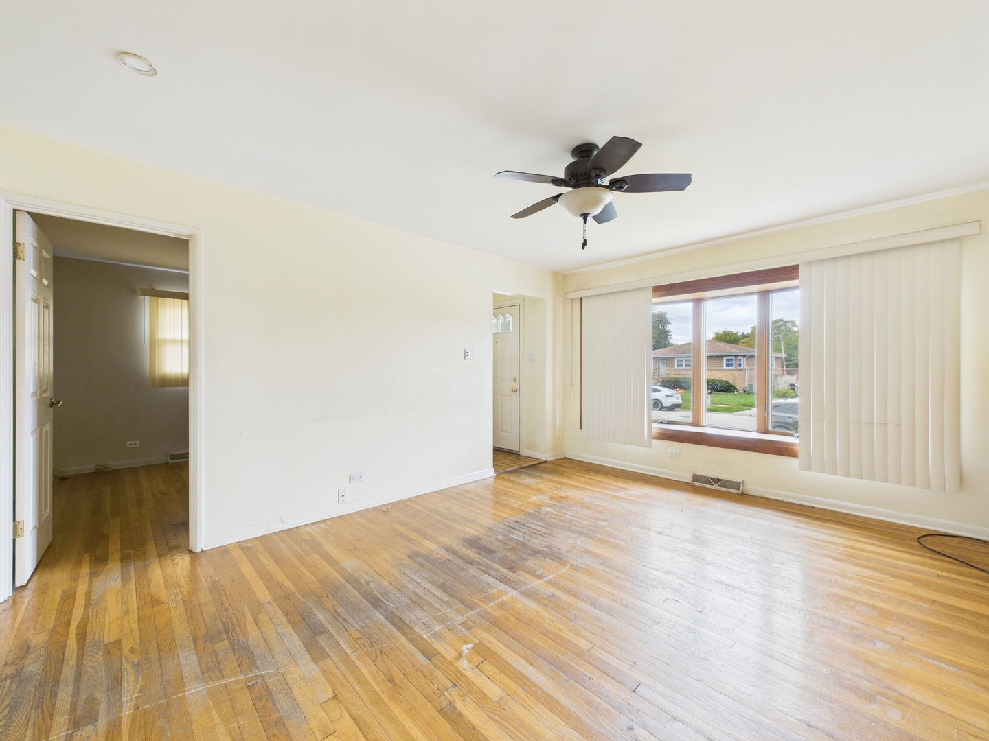 11625 South Kildare Avenue Alsip, IL 60803 - Photo 3 of 22