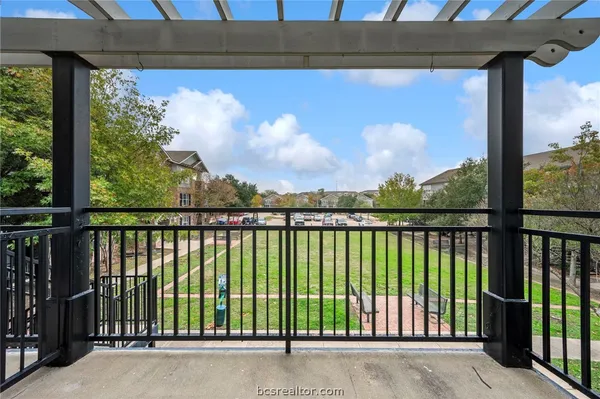 $187,000 | 1725 Harvey Mitchell Parkway South, Unit 2125, College Station, TX 77840