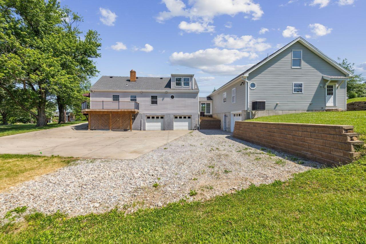 6121 Springdale Road Cincinnati, OH 45247 - Photo 33 of 36