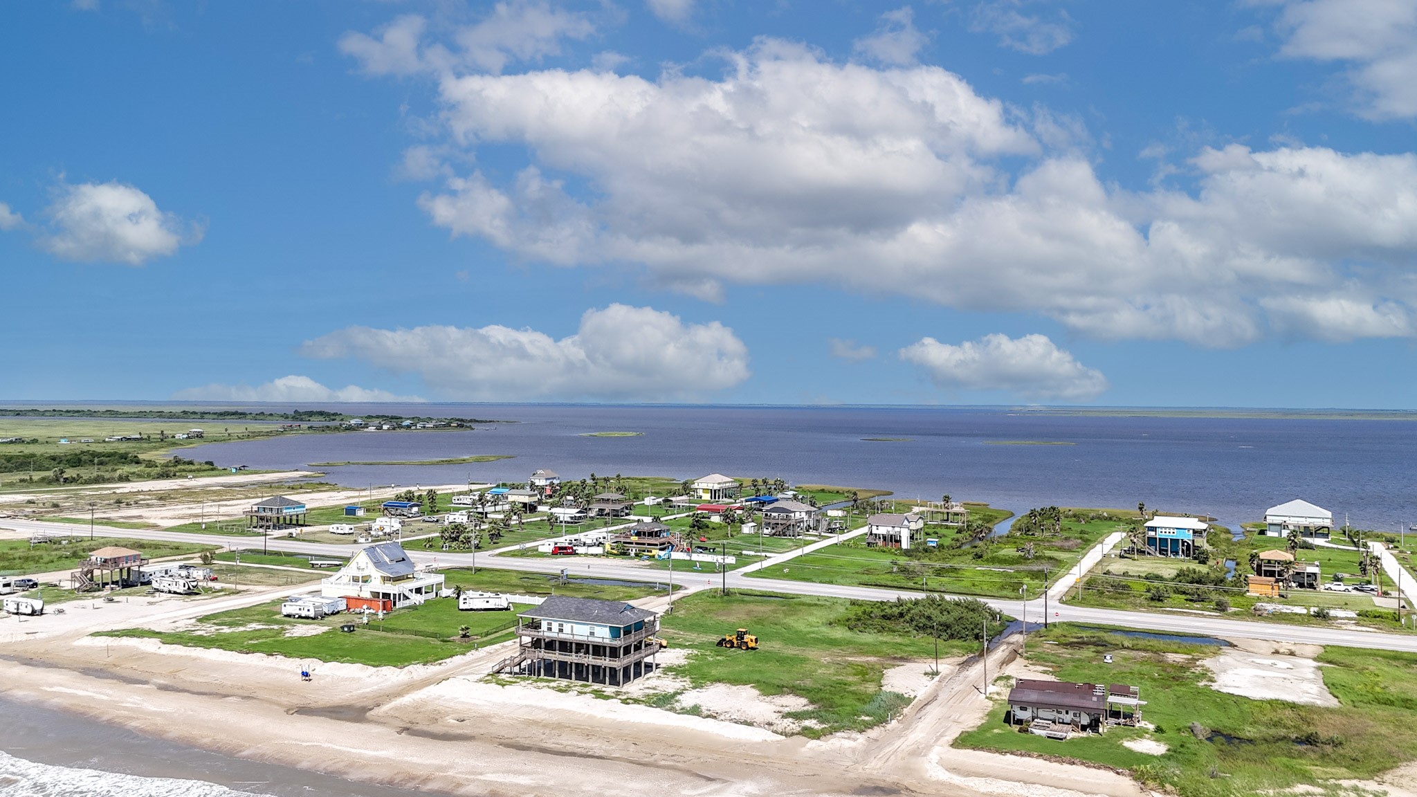 982 Kirks Road Port Bolivar, TX 77650 - Photo 6 of 39 a view of a swimming pool with an outdoor seating