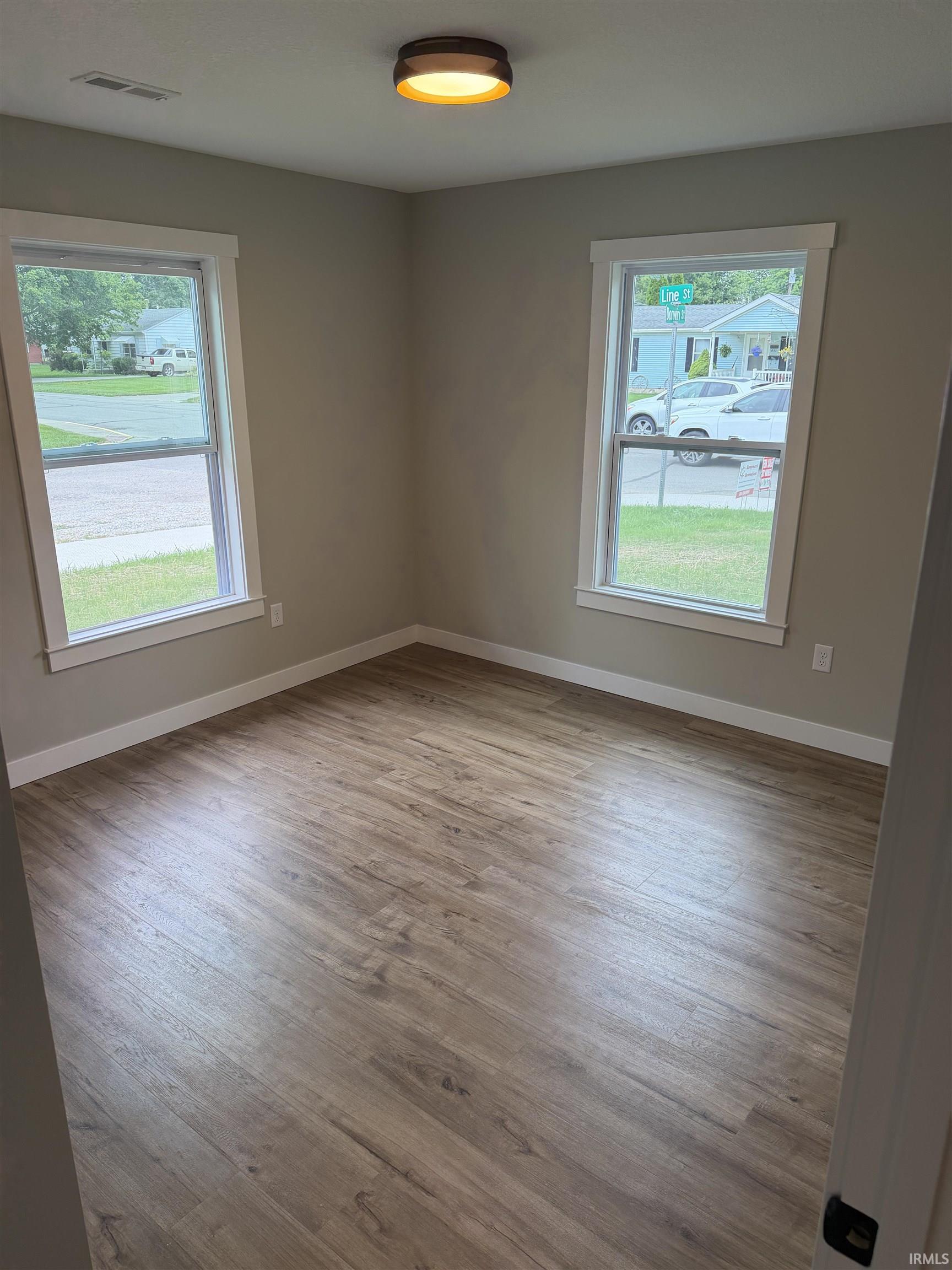 901 Dorwin Street Decatur, IN 46733 - Photo 10 of 13