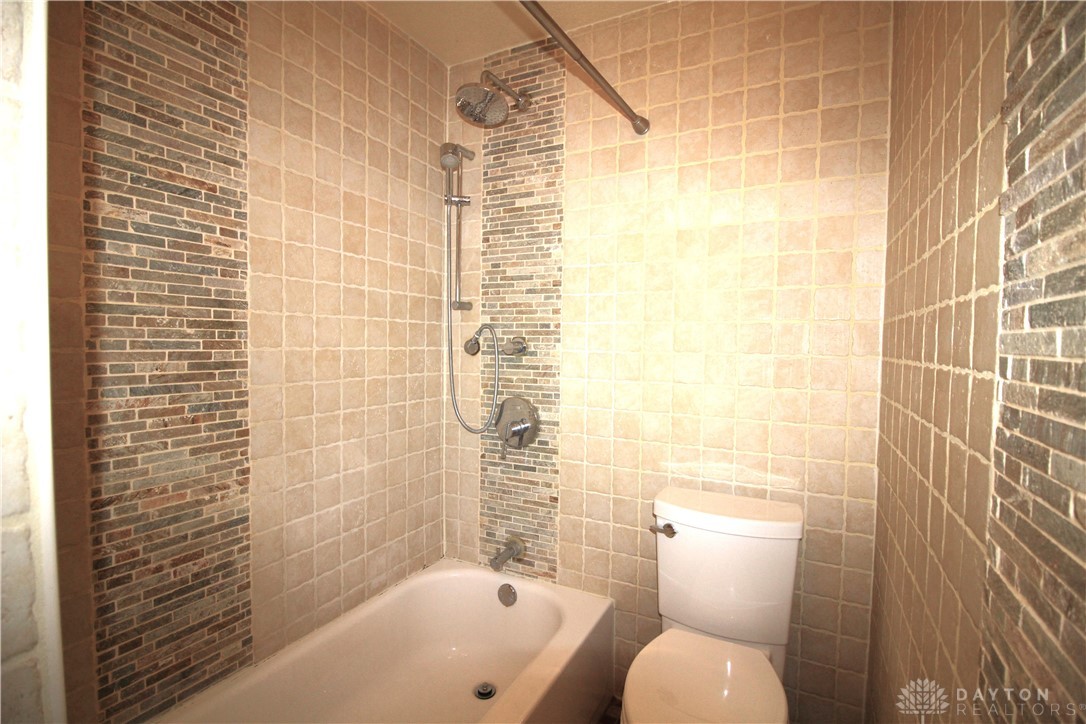 5574 Overbrooke Road Kettering, OH 45440 - Photo 17 of 28 Gallery Image 17