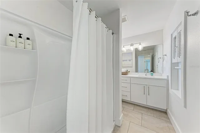 $2,095,900 | 57 North Shore Drive, Anna Maria, FL 34216