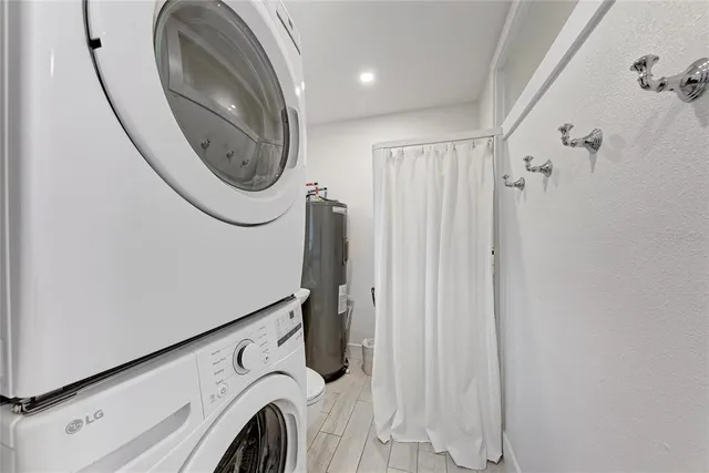 $2,095,900 | 57 North Shore Drive, Anna Maria, FL 34216