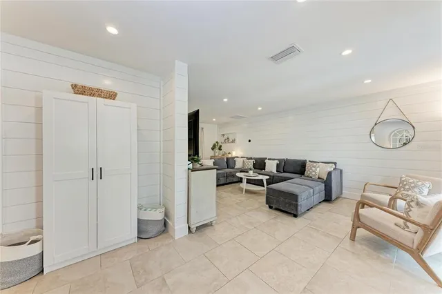 $2,095,900 | 57 North Shore Drive, Anna Maria, FL 34216