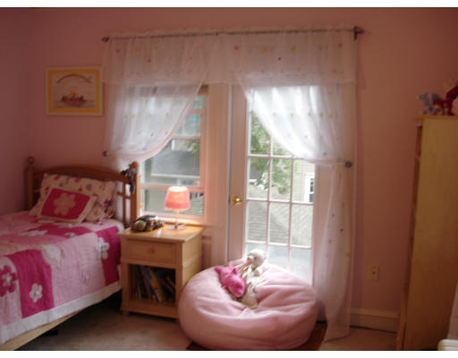 36 St Agatha Road Milton, MA 02186 - Photo 11 of 18 Gallery Image 11