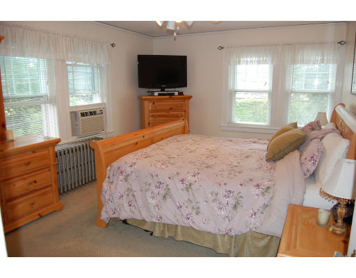 36 St Agatha Road Milton, MA 02186 - Photo 10 of 18 Gallery Image 10
