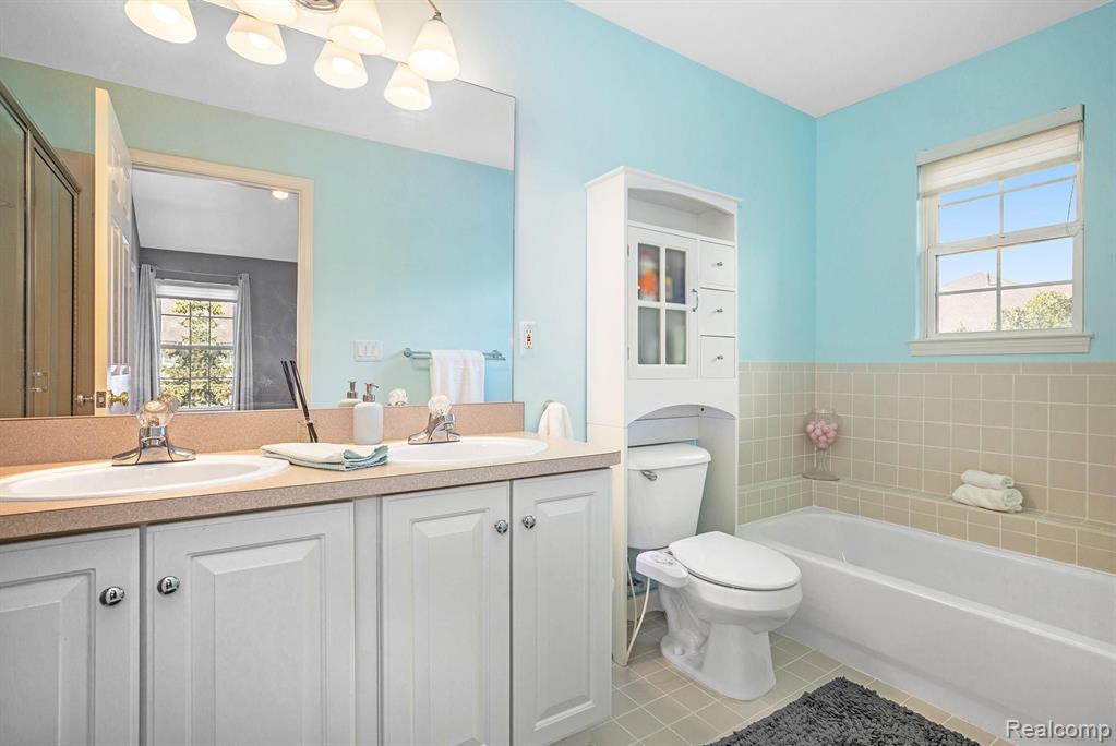 41531 Glade Road Canton, MI 48187 - Photo 31 of 37