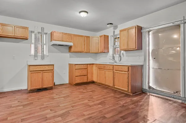 $1,475 | 4128 Buckingham, Detroit, MI 48224