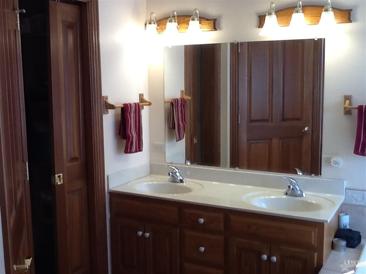 21802 Notestine Road Woodburn, IN 46797 - Photo 6 of 27