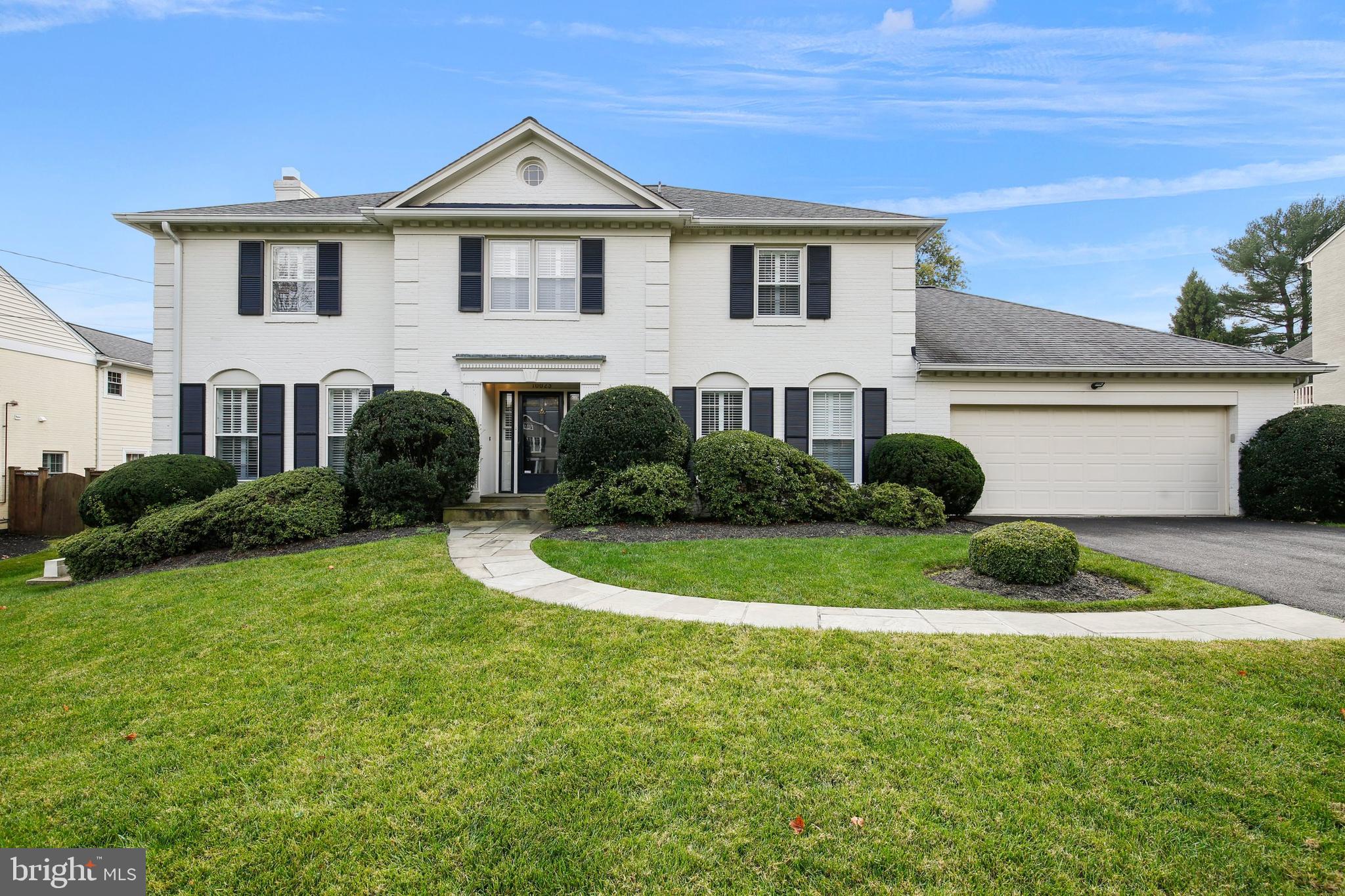 10023 Kendale Road Potomac, MD 20854 - Photo 11 of 103