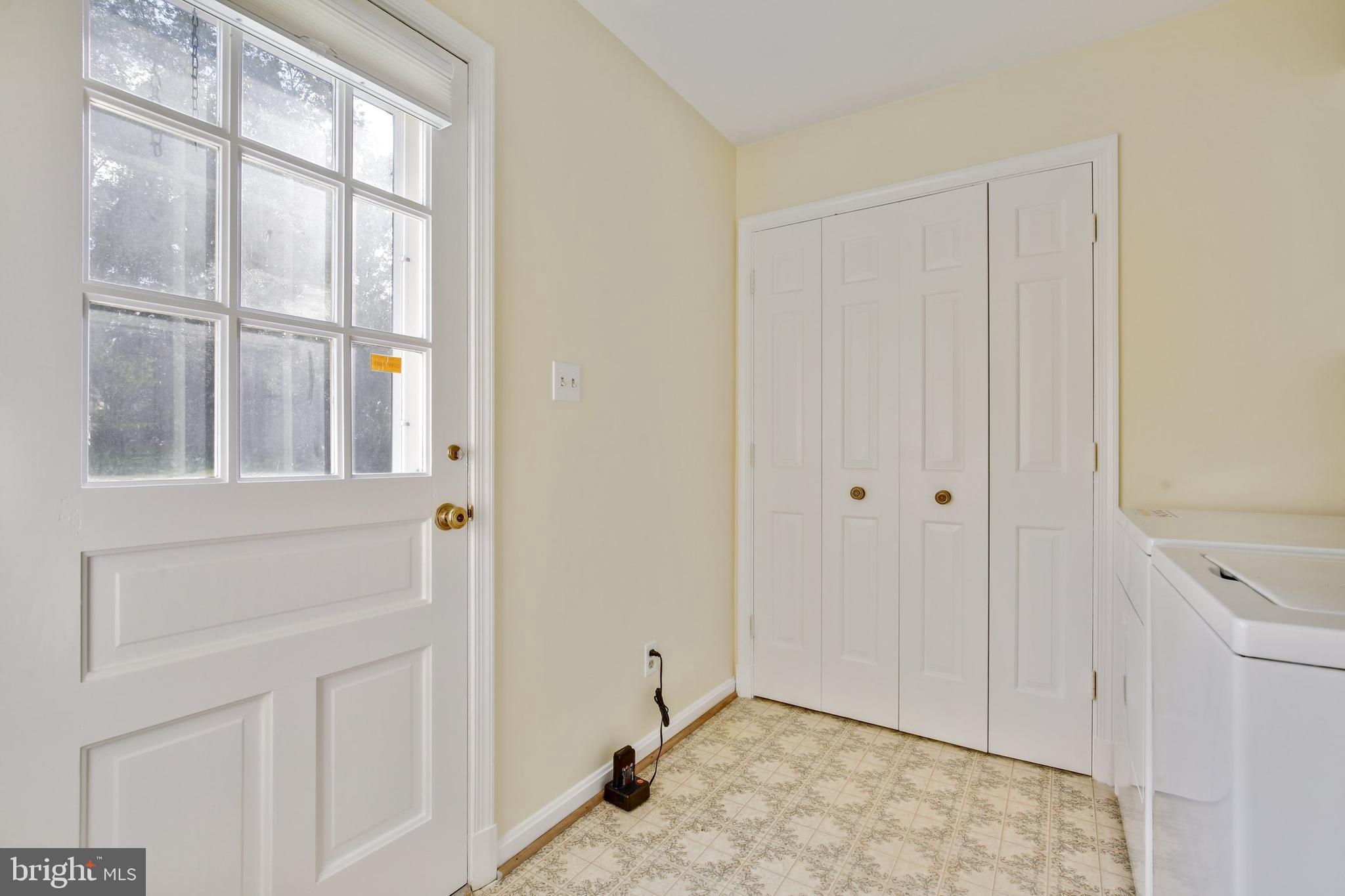 10023 Kendale Road Potomac, MD 20854 - Photo 38 of 103