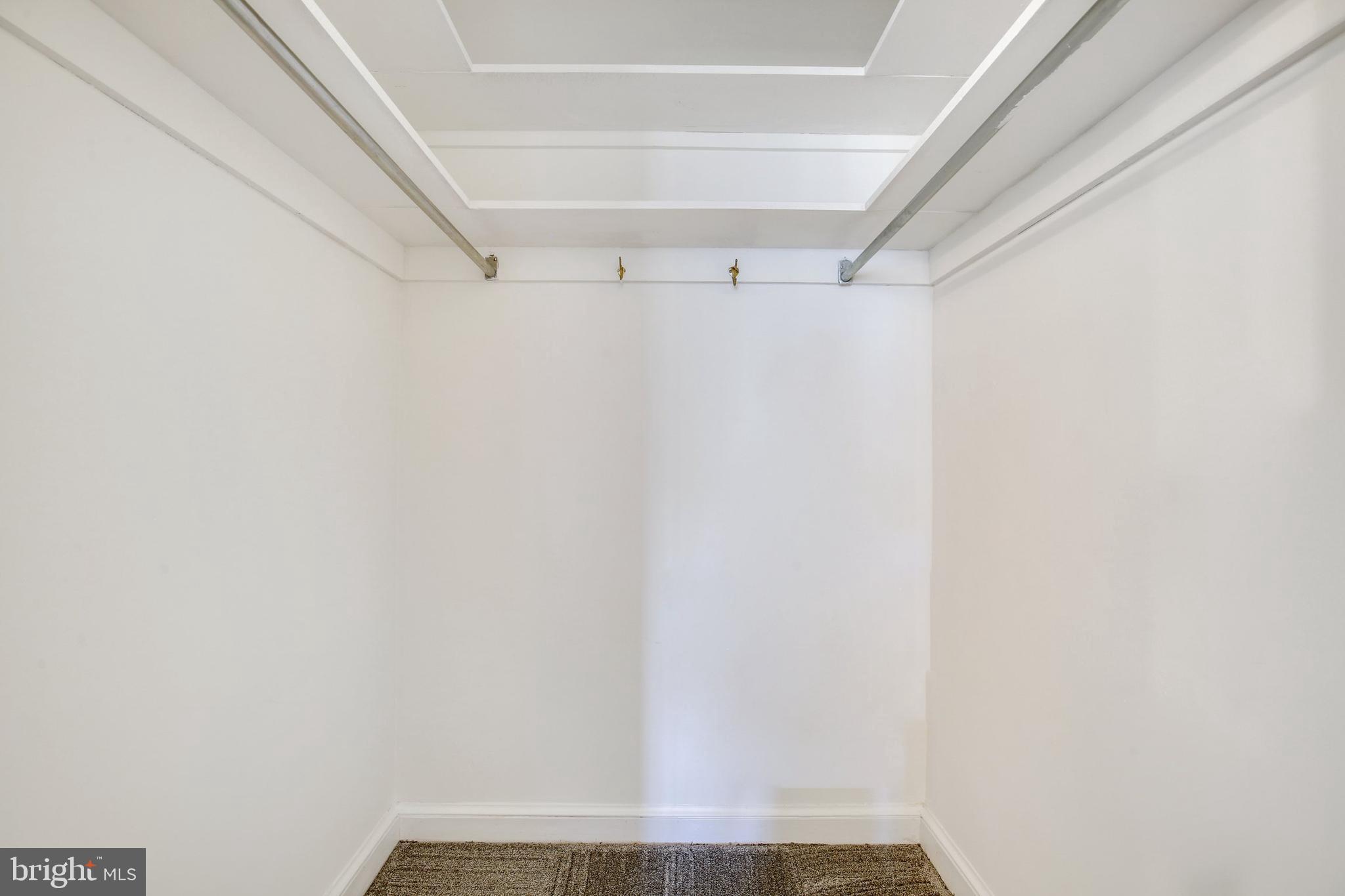 10023 Kendale Road Potomac, MD 20854 - Photo 66 of 103