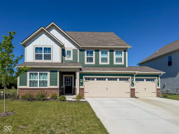 $475,000 | 1190 Turner Trace Place North, Avon, IN 46123
