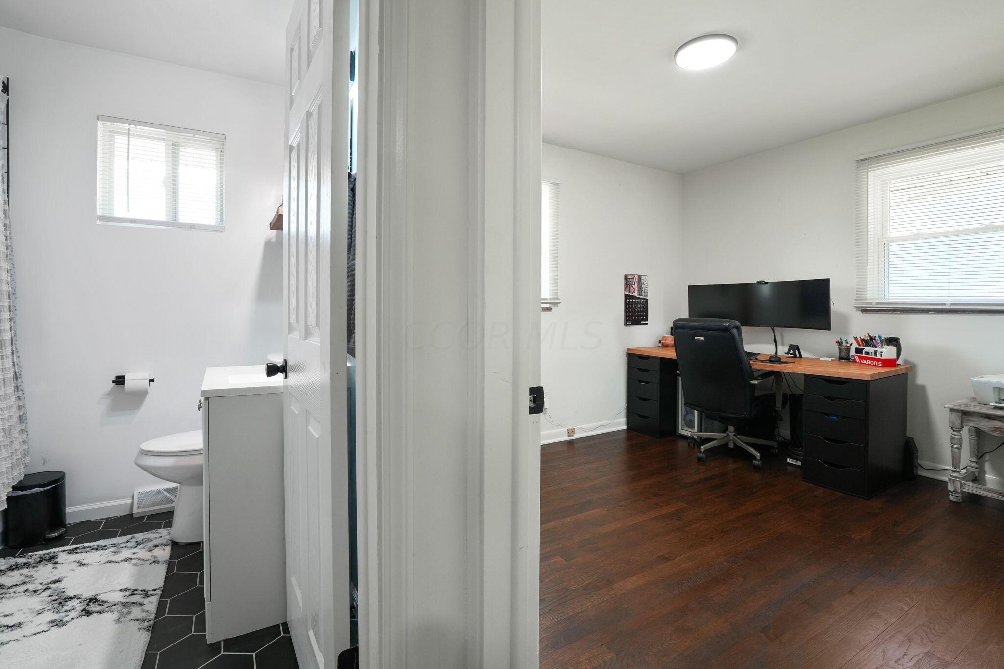 925 Salisbury Road Columbus, OH 43204 - Photo 21 of 36 Office
