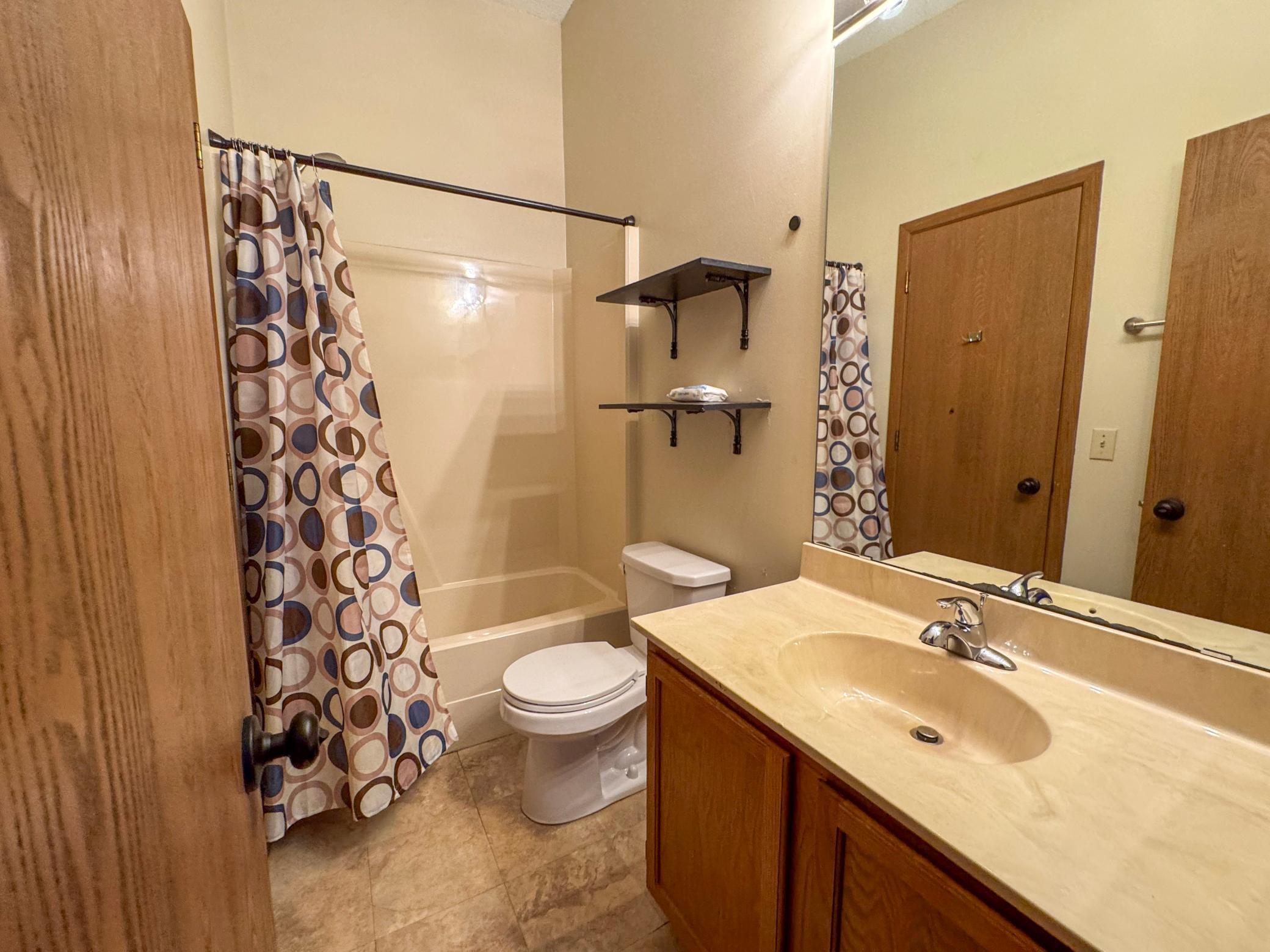 17562 Pond Circle Eden Prairie, MN 55346 - Photo 7 of 11