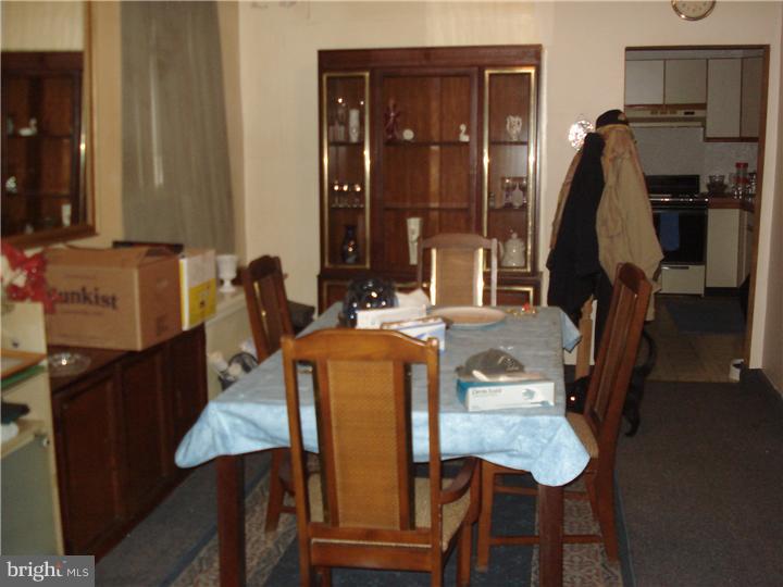6304 Rising Sun Avenue Philadelphia, PA 19111 - Photo 3 of 8 Gallery Image 3