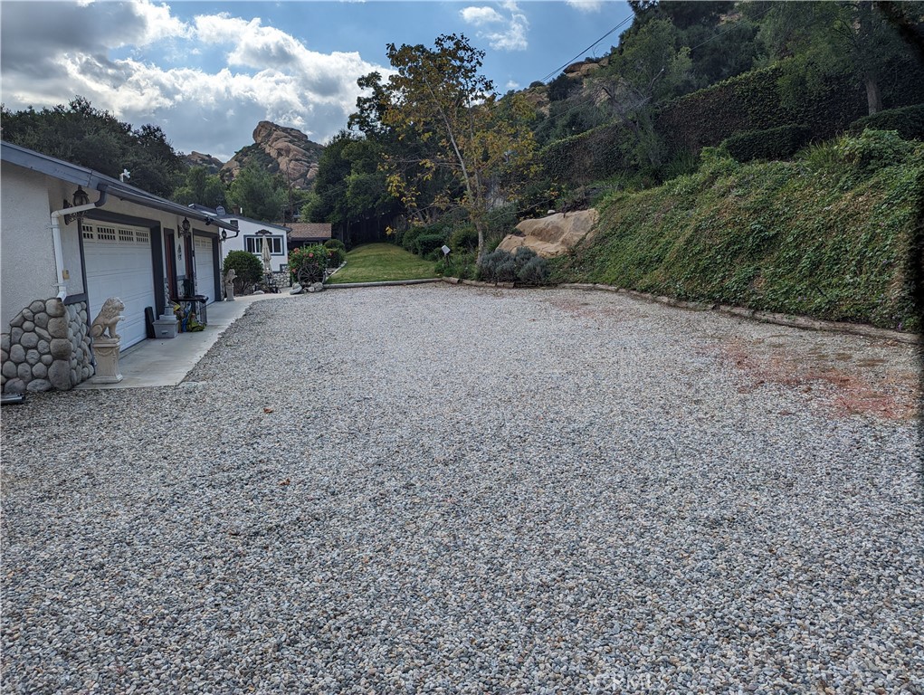 725 Box Canyon Road West Hills, CA 91304 - Photo 19 of 20 a view of outdoor space and yard