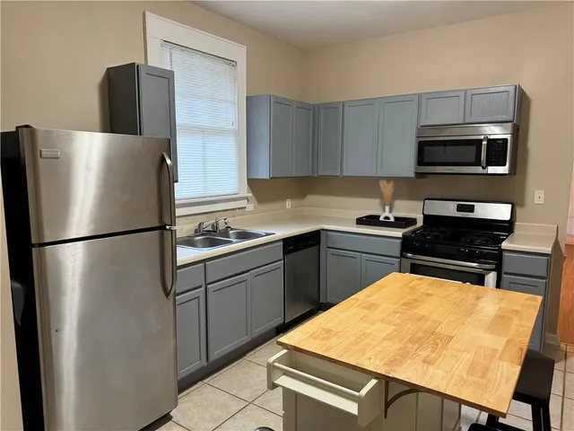 $1,550 | 4317 Ulloa Street, New Orleans, LA 70119