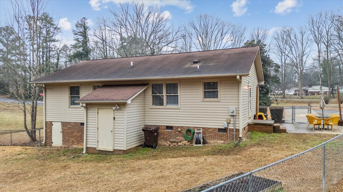 1000 Hopkins Avenue Pendleton, SC 29670 - Photo 26 of 34