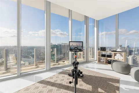 $32,500,000 | 300 Biscayne Blvd Way, Unit 5701C, Miami, FL 33131