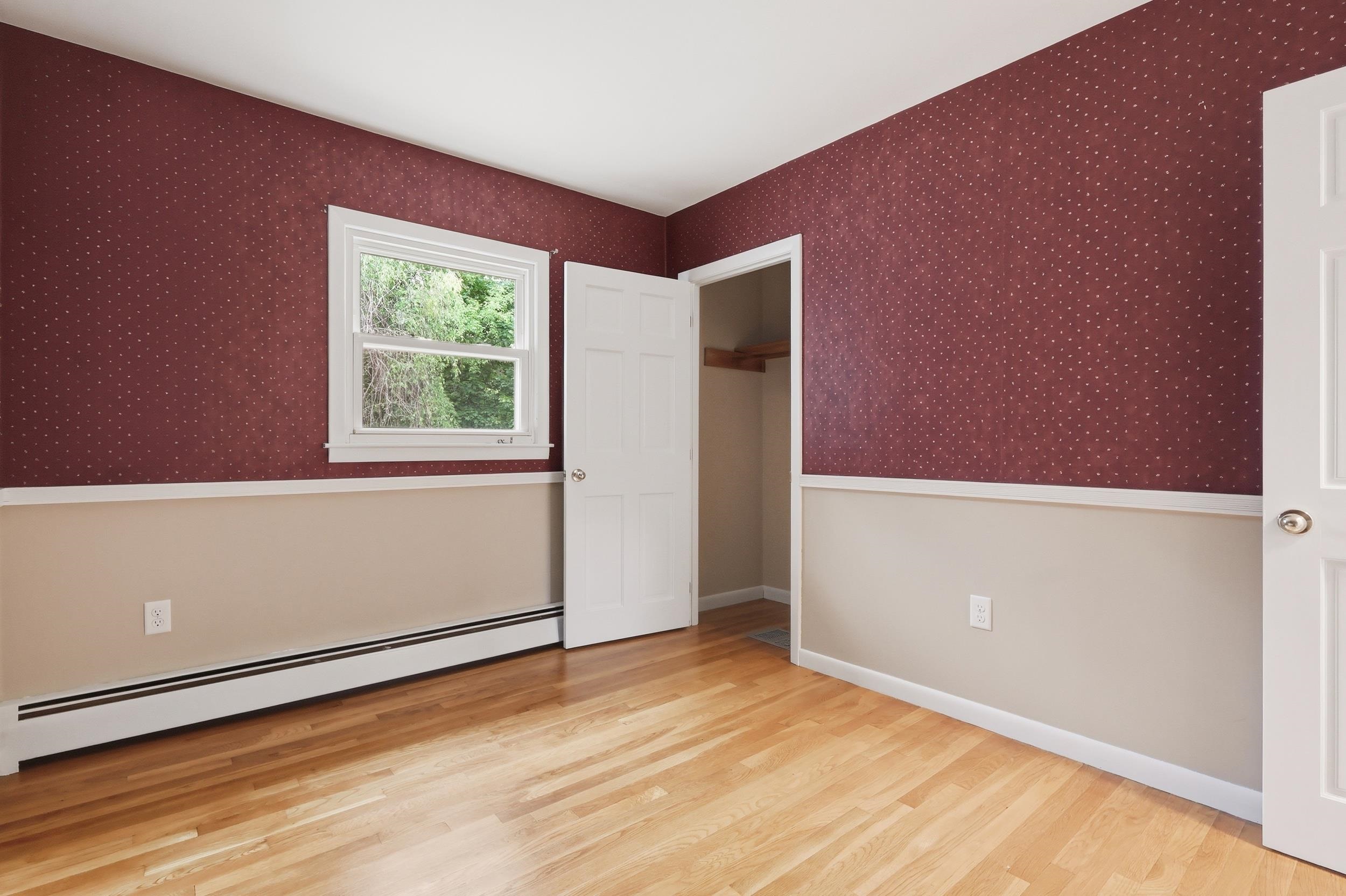 85 Whitney Avenue Manchester, NH 03104 - Photo 26 of 58