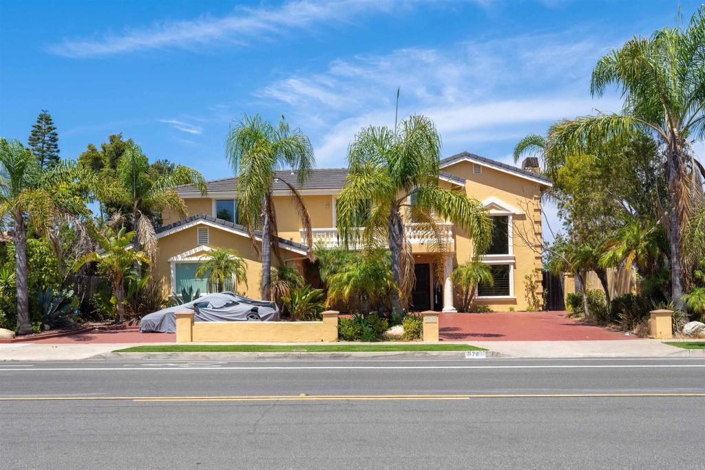 5765 Soledad Mountain Road La Jolla, CA 92037 - Photo 21 of 22 a view of a building with a street