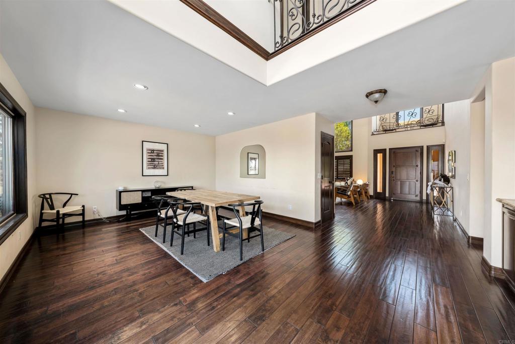 5765 Soledad Mountain Road La Jolla, CA 92037 - Photo 5 of 22 a living room with furniture and wooden floor