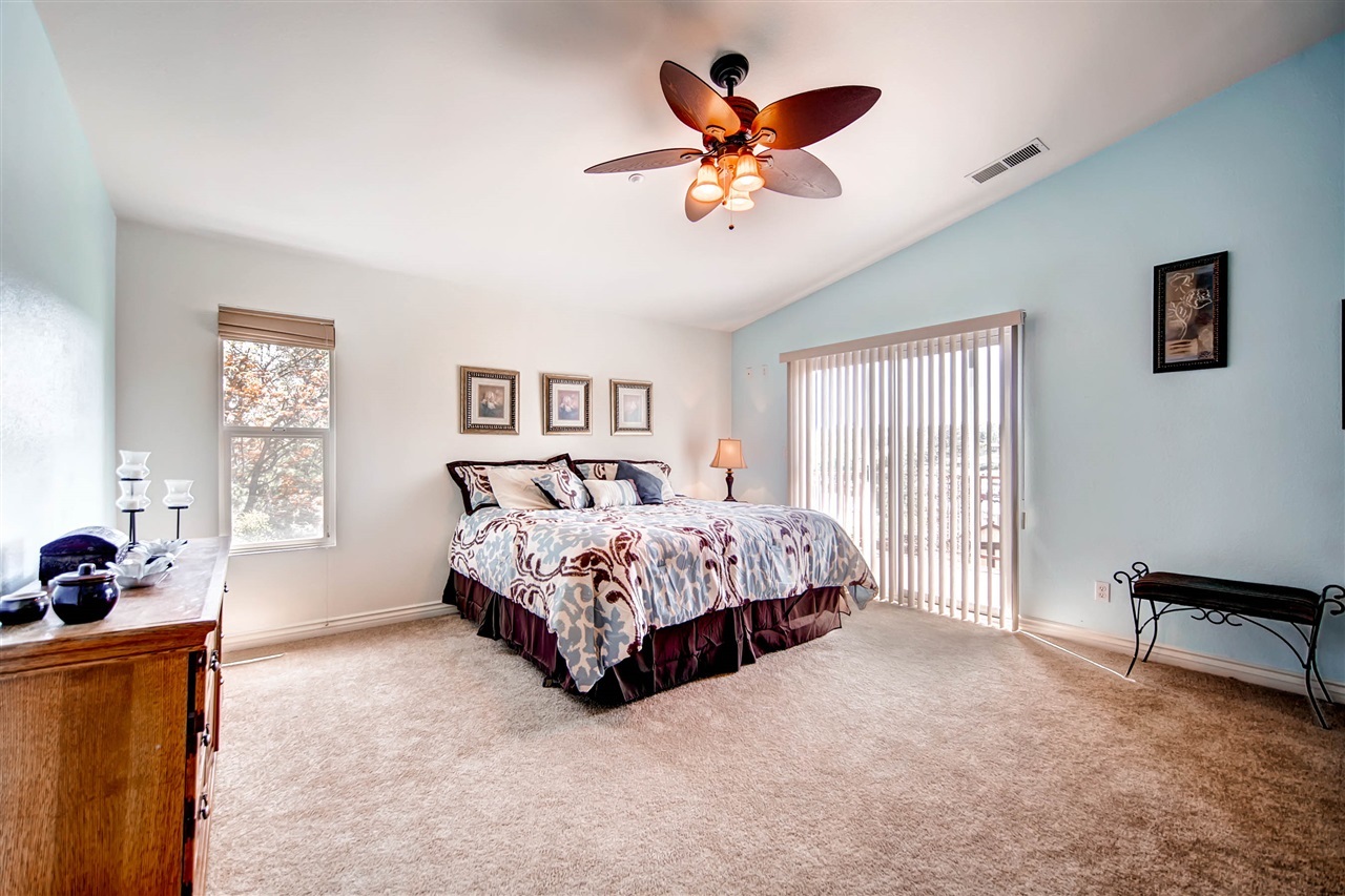 721 Oceanview Terrace Vista, CA 92084 - Photo 12 of 25