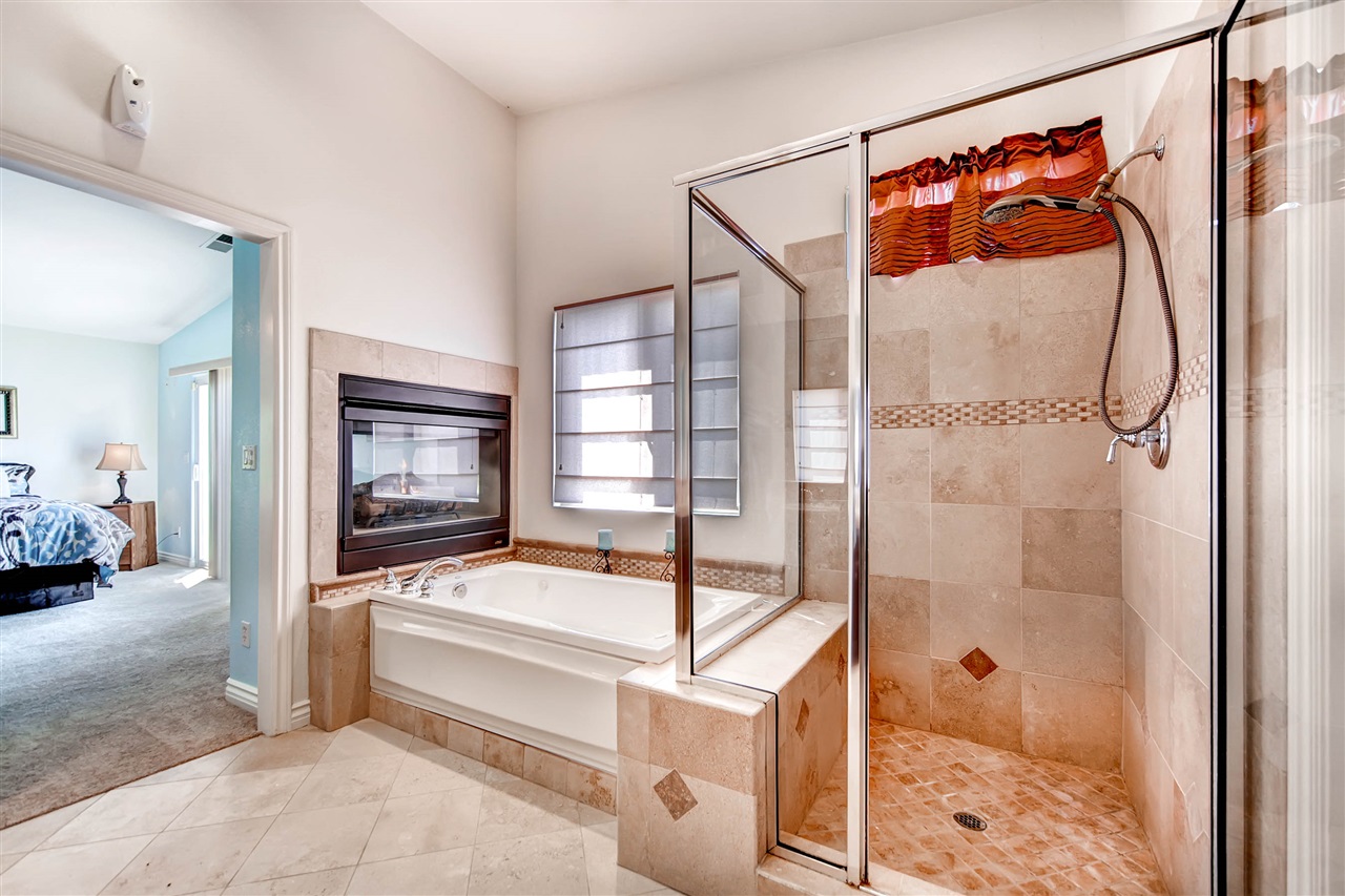 721 Oceanview Terrace Vista, CA 92084 - Photo 14 of 25