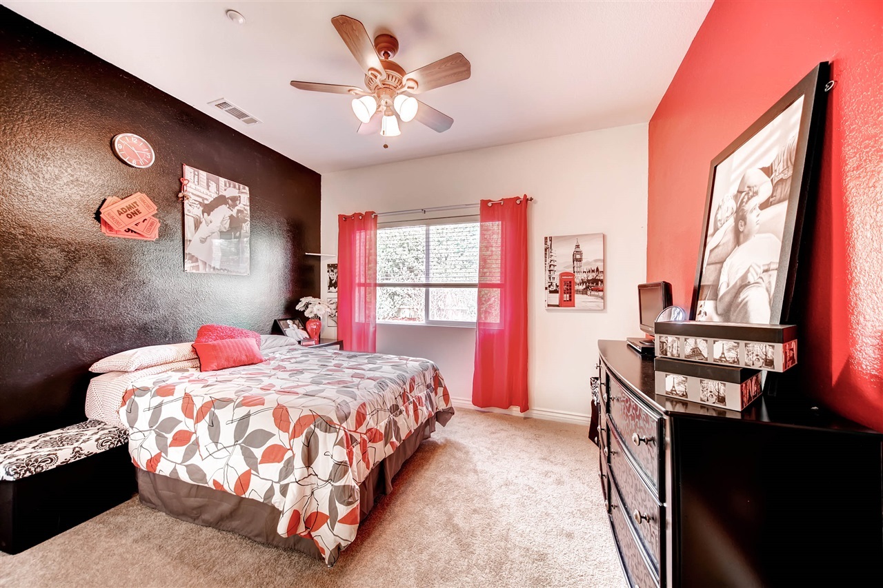 721 Oceanview Terrace Vista, CA 92084 - Photo 16 of 25