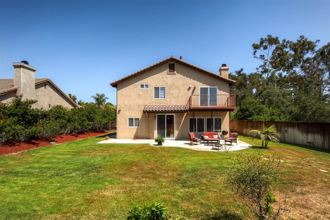 721 Oceanview Terrace Vista, CA 92084 - Photo 23 of 25