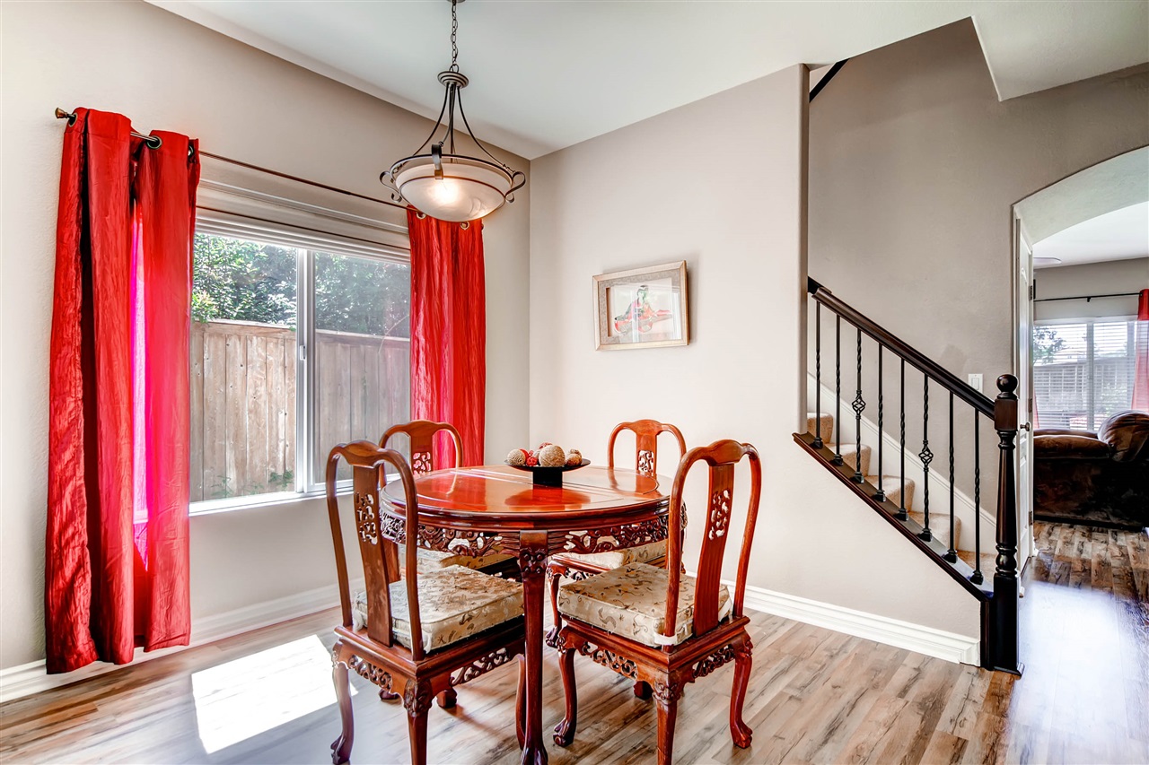 721 Oceanview Terrace Vista, CA 92084 - Photo 5 of 25