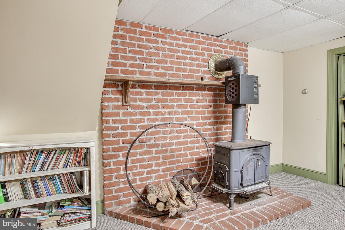 421 Woodglen Road Birdsboro, PA 19508 - Photo 23 of 36 Gallery Image 23