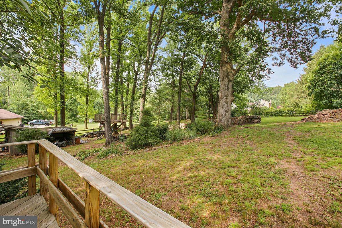 421 Woodglen Road Birdsboro, PA 19508 - Photo 32 of 36 Gallery Image 32