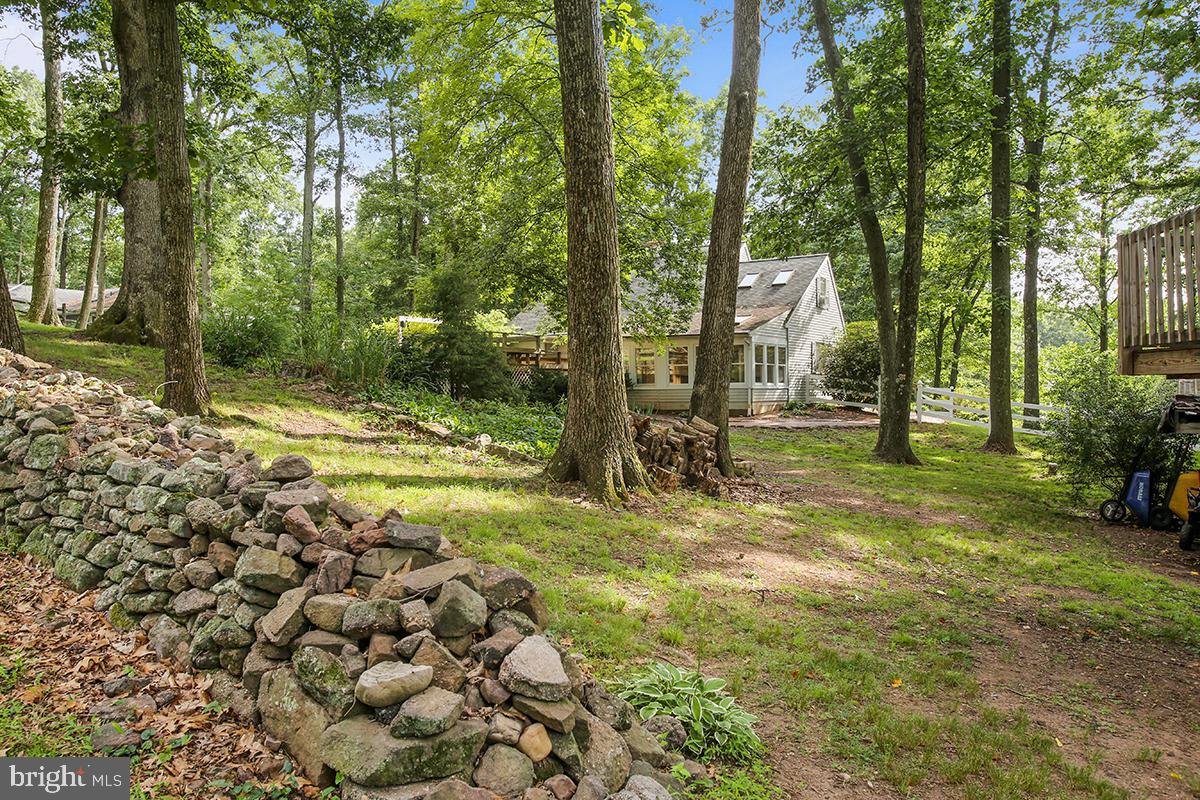 421 Woodglen Road Birdsboro, PA 19508 - Photo 35 of 36 Gallery Image 35