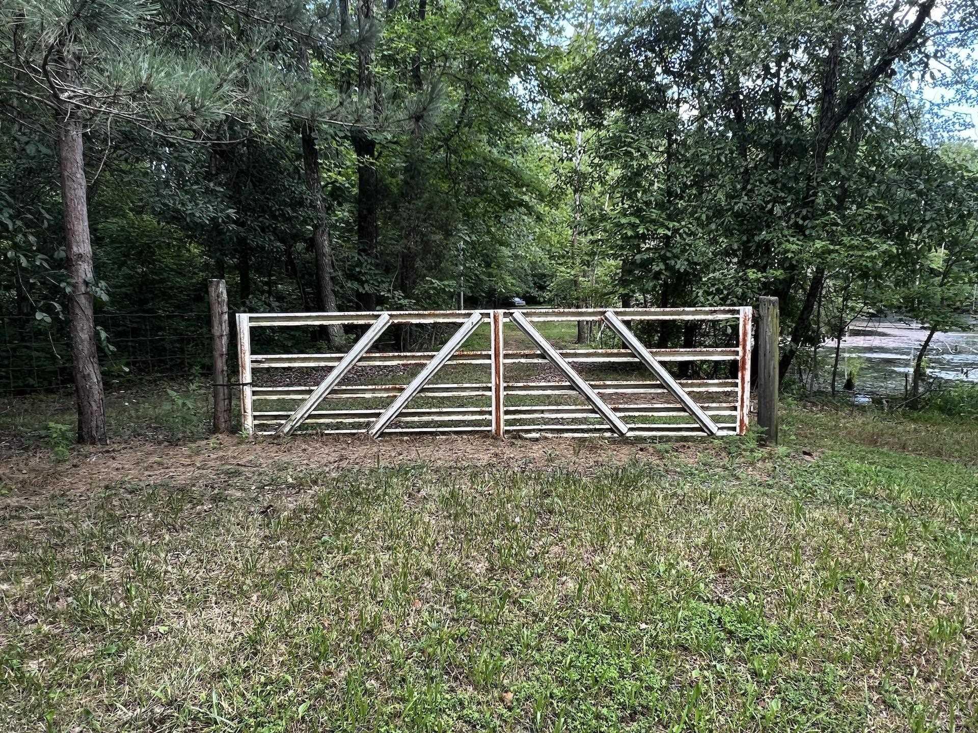 3733 Polk Road Boonville, IN 47601 - Photo 3 of 30