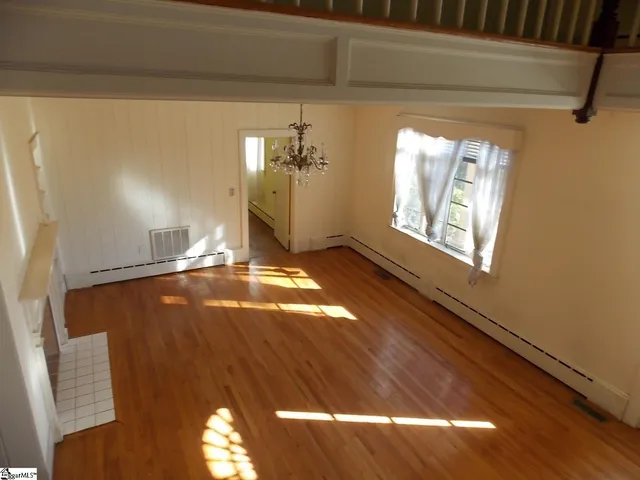 $671,000 | 905 East Greenville Street, Anderson, SC 29621