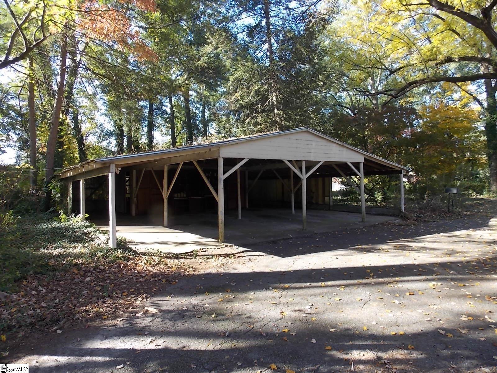 905 East Greenville Street Anderson, SC 29621 - Photo 4 of 28
