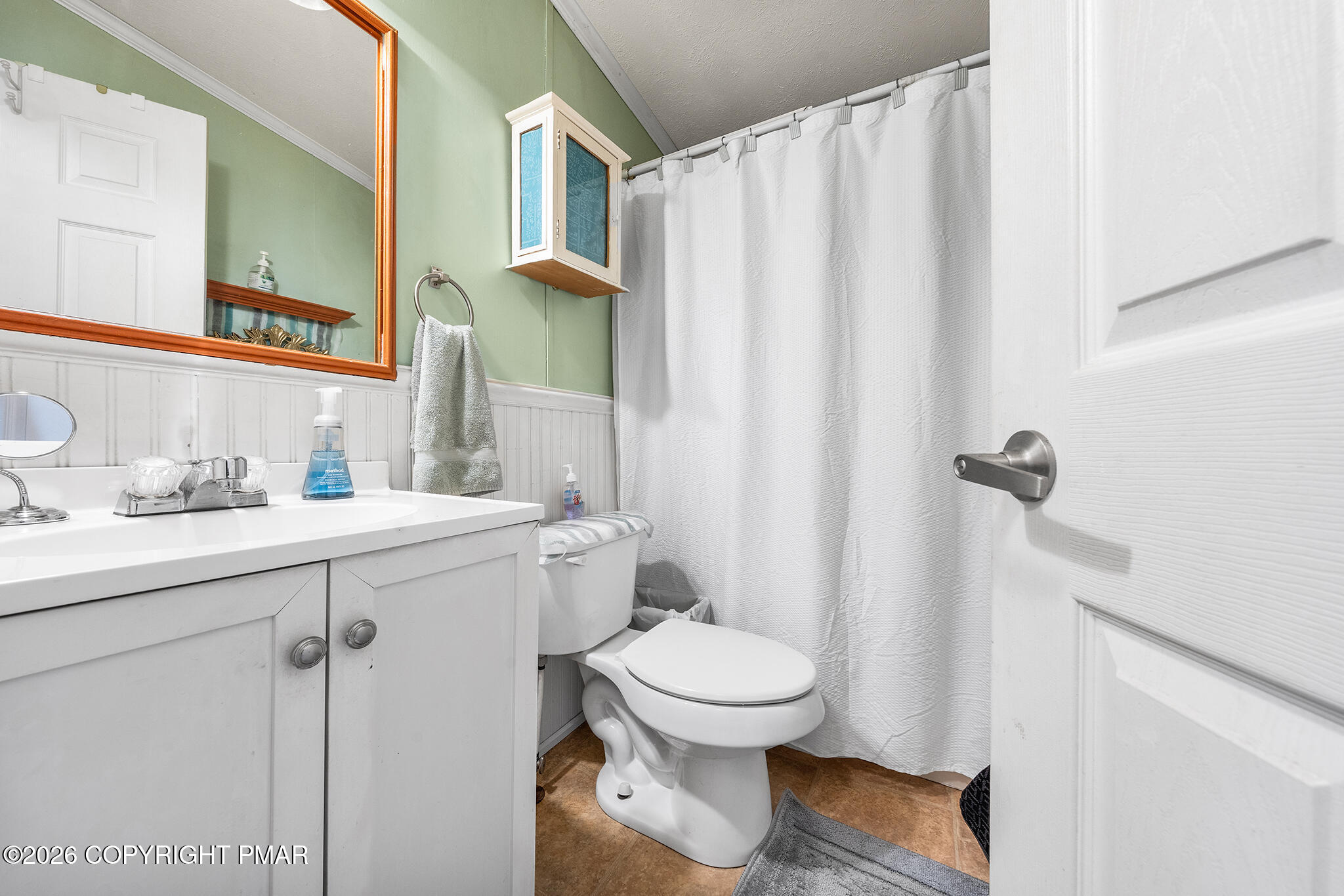 145 Fawn Valley Road Stroudsburg, PA 18360 - Photo 11 of 19 145 Fawn Valley Rd Stroudsburg, PA-18