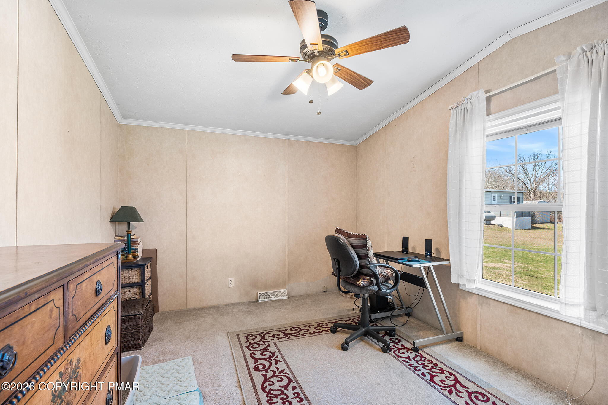 145 Fawn Valley Road Stroudsburg, PA 18360 - Photo 12 of 19 145 Fawn Valley Rd Stroudsburg, PA-20