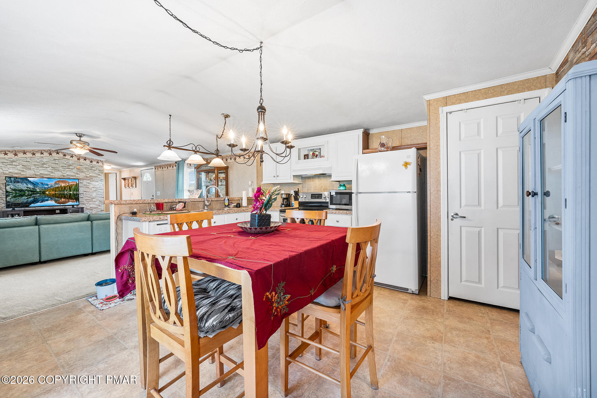 145 Fawn Valley Road Stroudsburg, PA 18360 - Photo 7 of 19 145 Fawn Valley Rd Stroudsburg, PA-14