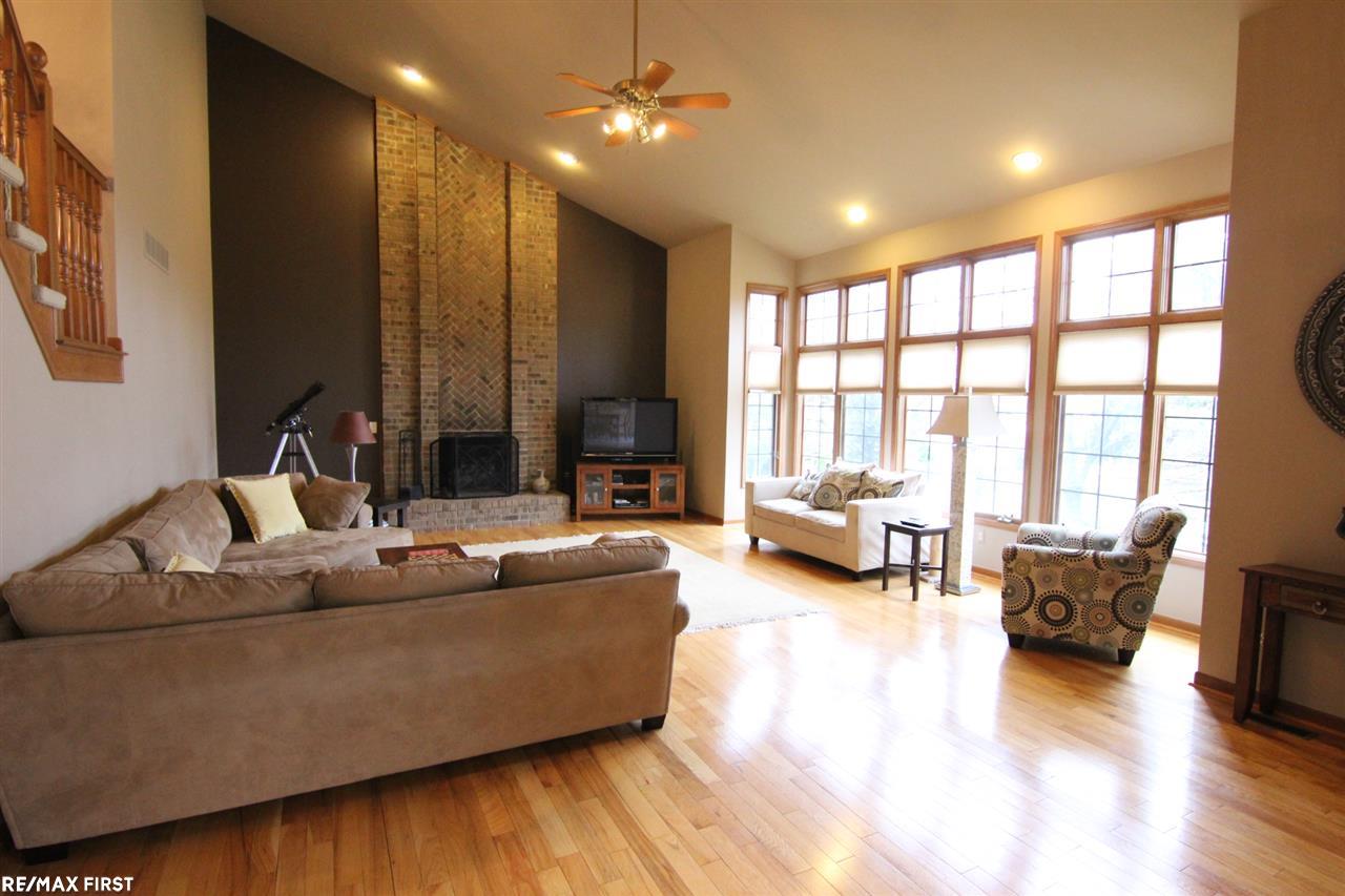 3033 Kilburn Road West Rochester Hills, MI 48306 - Photo 14 of 44