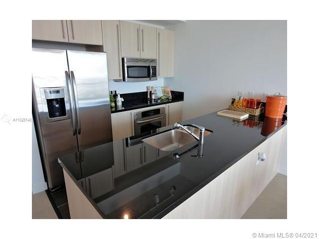 79 Southwest 12th Street, Unit 3103S Miami, FL 33130 - Photo 4 of 7